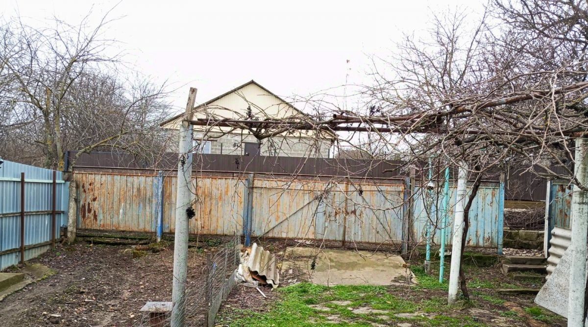 дом р-н Крымский с Молдаванское ул Комсомольская фото 12