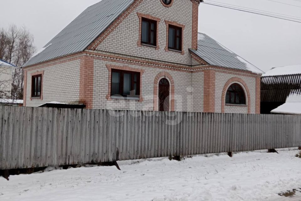 дом г Брянск Фокинский район, городской округ Брянск фото 1