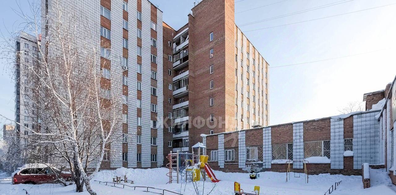 комната г Новосибирск ул Петухова 12 Площадь Маркса фото 16