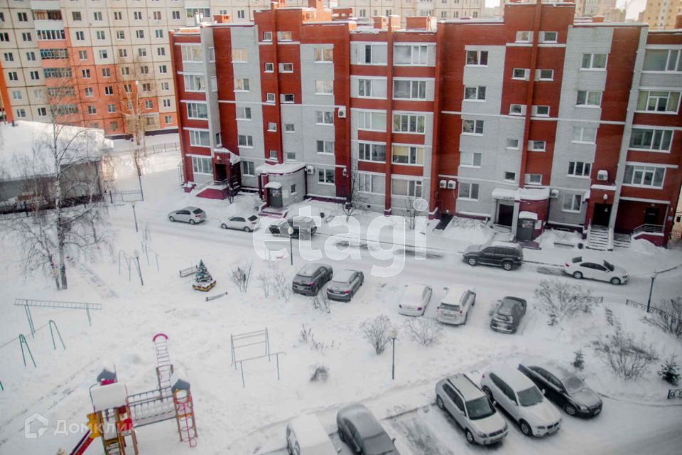 квартира г Тобольск 9-й микрорайон, 11, Тобольский район фото 8