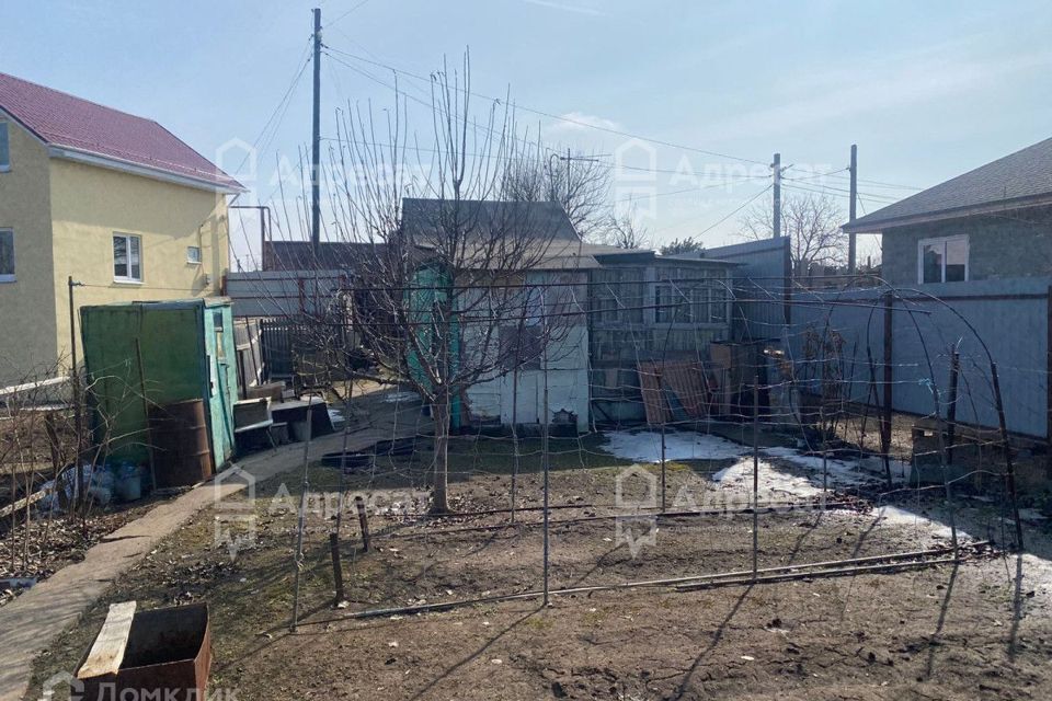 дом г Волжский сад СНТ Вишневый ул Симиренко городской округ Волжский, Сад фото 1