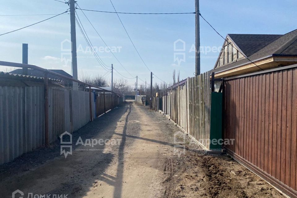 дом г Волжский сад СНТ Вишневый ул Симиренко городской округ Волжский, Сад фото 3