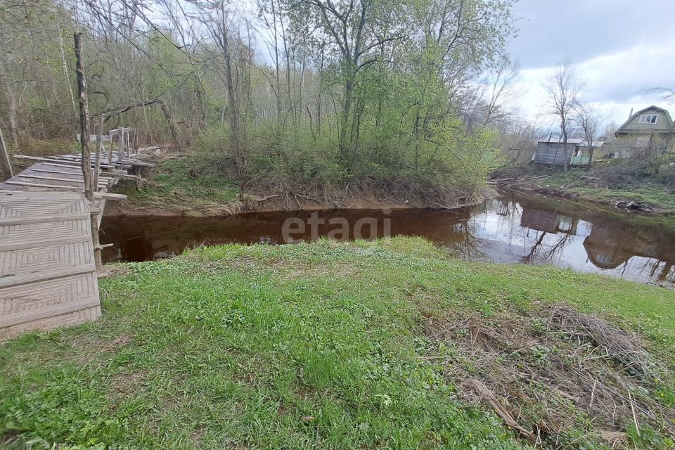 земля р-н Киришский массив Кусино снт Медик ул 2-я 10 фото 1