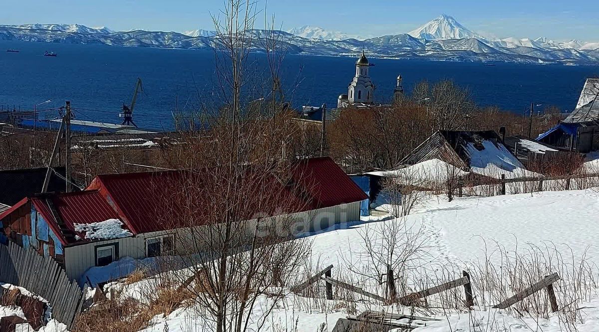 дом г Петропавловск-Камчатский ул Чкалова фото 19