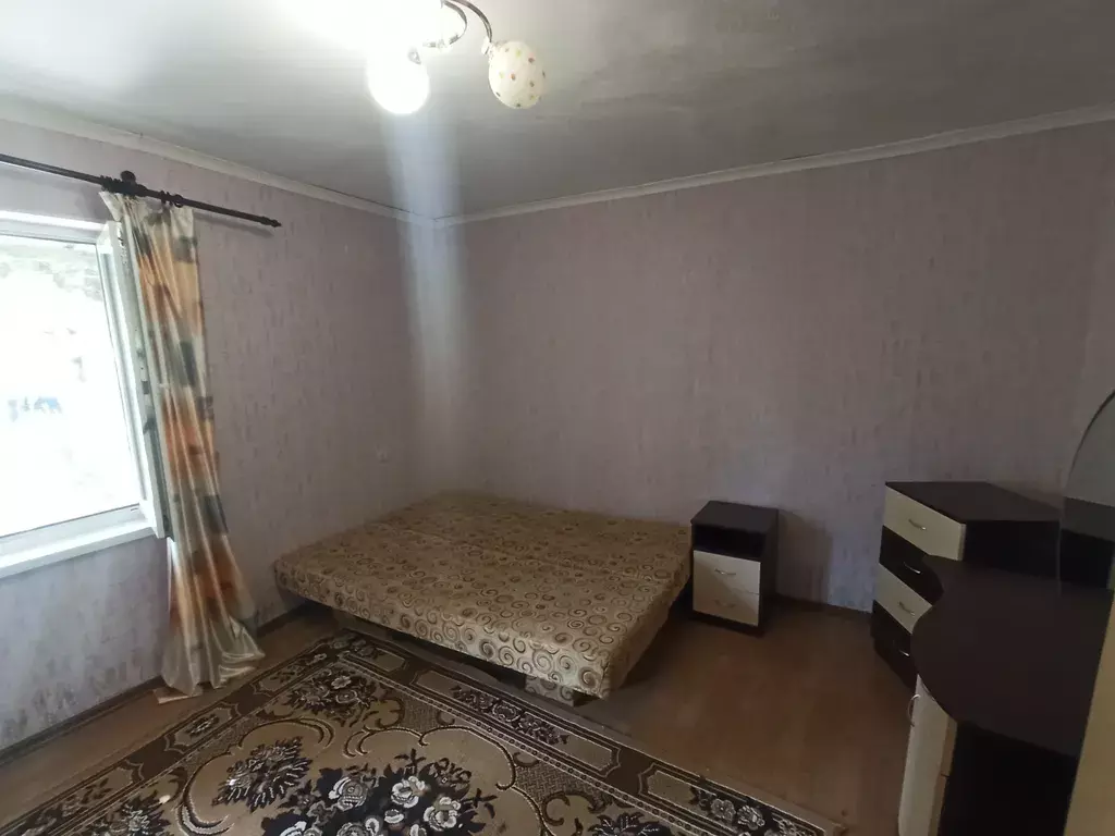 комната г Алушта с Солнечногорское ул Шоссейная 10б фото 1