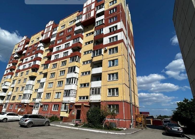 квартира г Омск р-н Центральный ул 2-я Челюскинцев 15к/3 фото 1