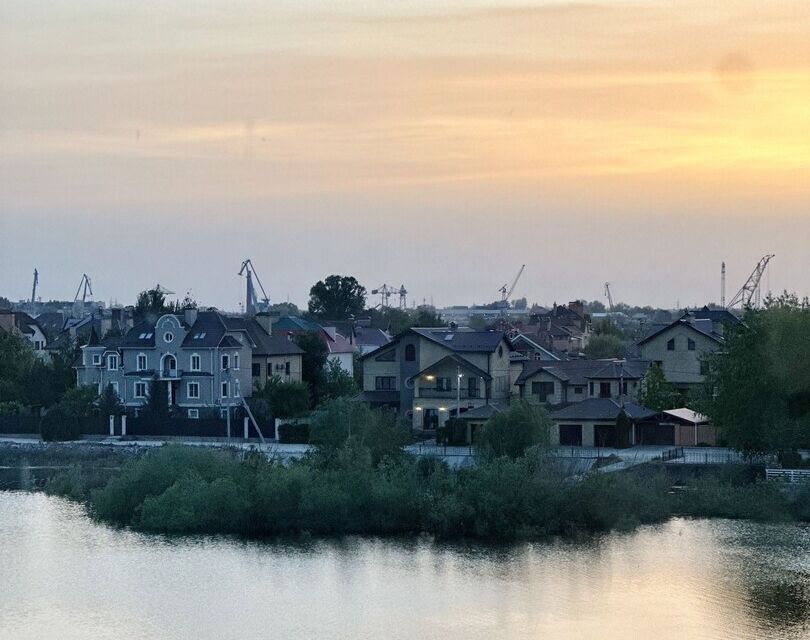 квартира г Астрахань городской округ Астрахань, улица Набережная Золотого Затона, 8 фото 9