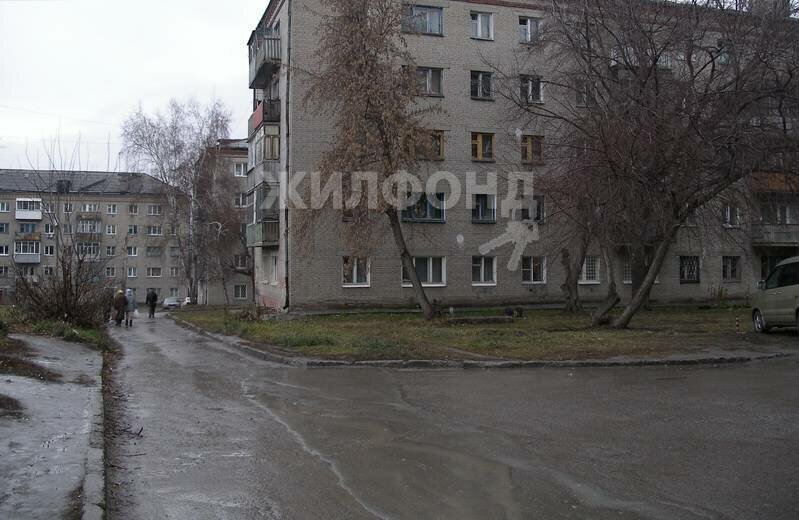 квартира г Новосибирск Студенческая ул Планировочная 51 фото 2