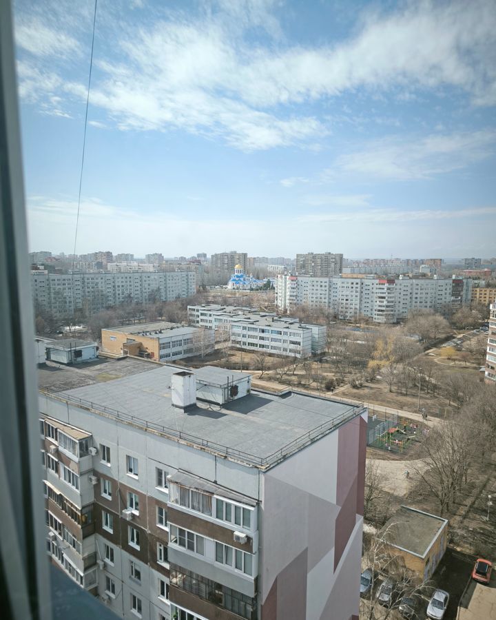 квартира г Тольятти р-н Автозаводский 15-й квартал б-р Космонавтов 26 фото 13
