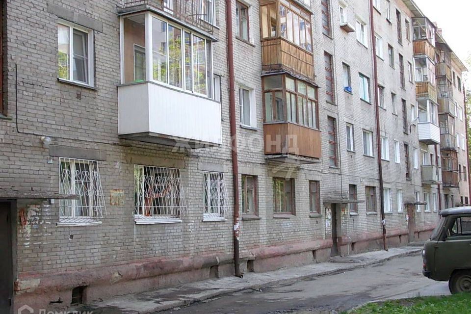 квартира г Новосибирск ул Блюхера 57 городской округ Новосибирск фото 2