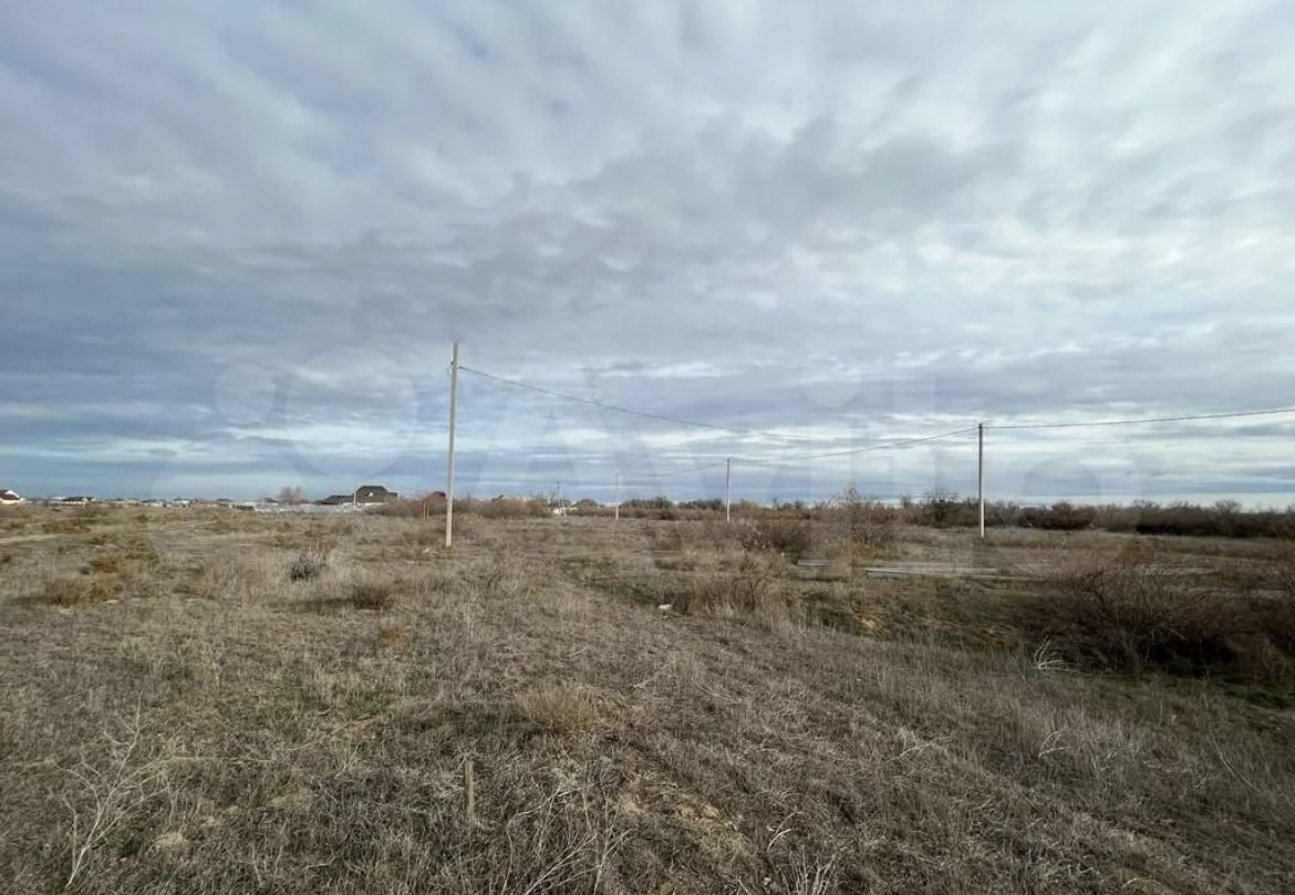 земля р-н Икрянинский с Икряное Р-215, 42-й километр фото 3