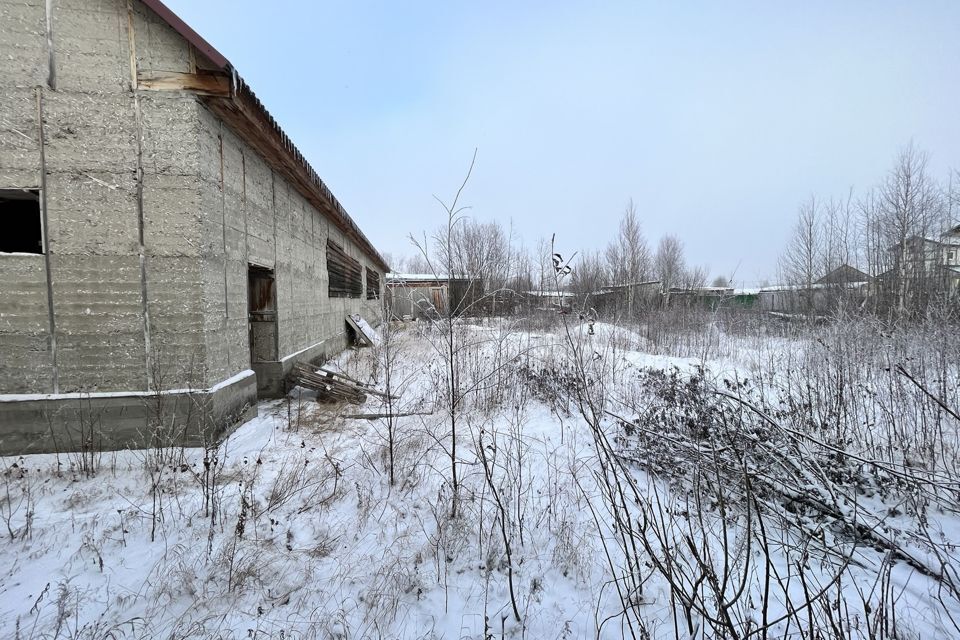 дом р-н Октябрьский пгт Приобье ул Мостостроителей 8 фото 2