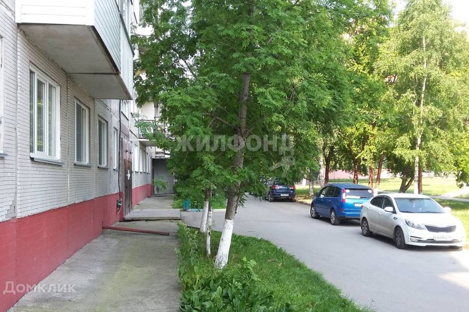квартира г Новосибирск р-н Кировский ул Комсомольская 31 городской округ Новосибирск фото 2