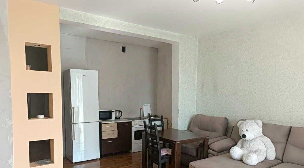 квартира г Новокузнецк р-н Орджоникидзевский Новобайдаевский ул Братьев Сизых 2 фото 1