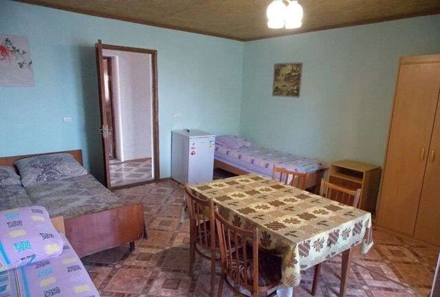 комната дом 66б Штормовское сельское поселение, Евпатория фото