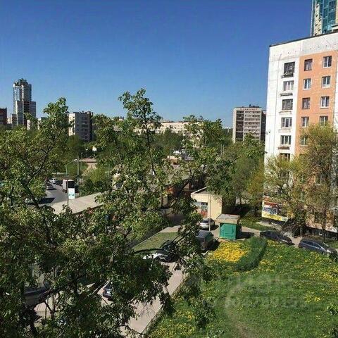 Санкт-Петербург, округ Дачное, бульвар Новаторов, 73 к 1 фото