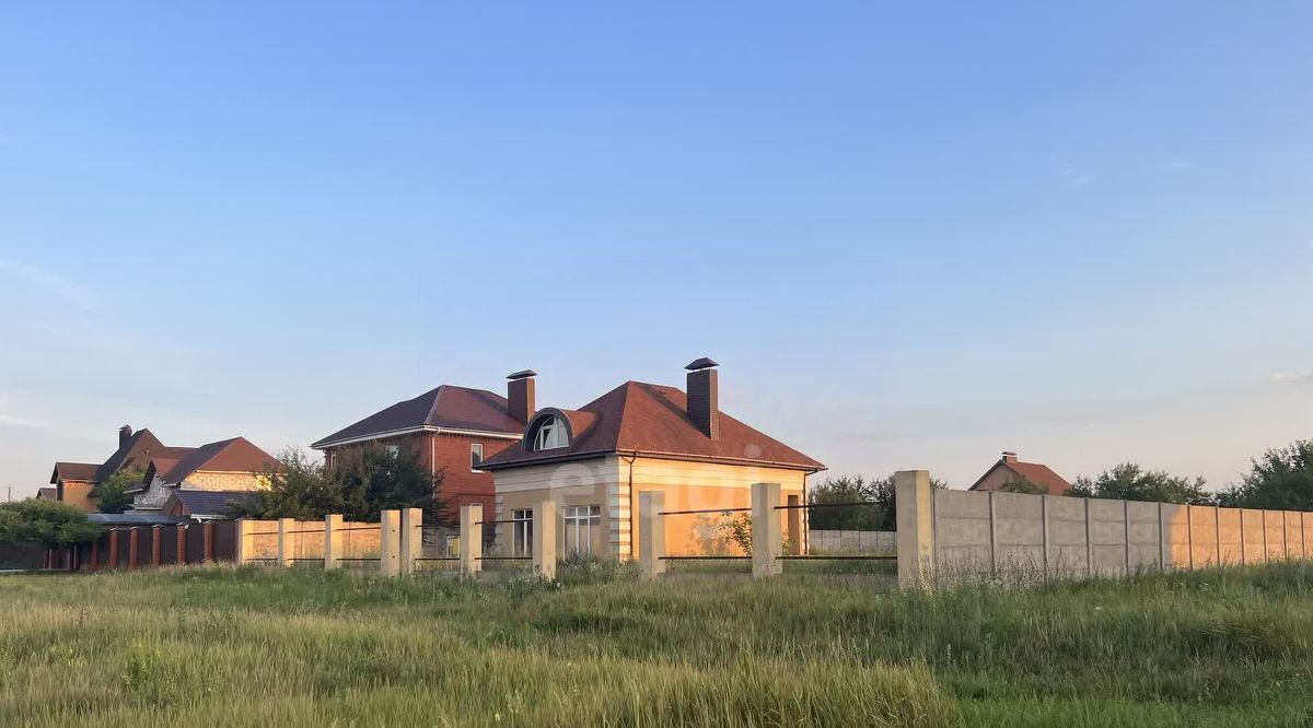 дом р-н Белгородский п Майский пр-кт имени 50-летия Белгородской области 53 фото 1