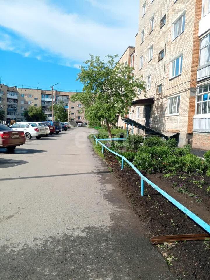 квартира г Алапаевск ул Николая Островского 12/2 фото 2