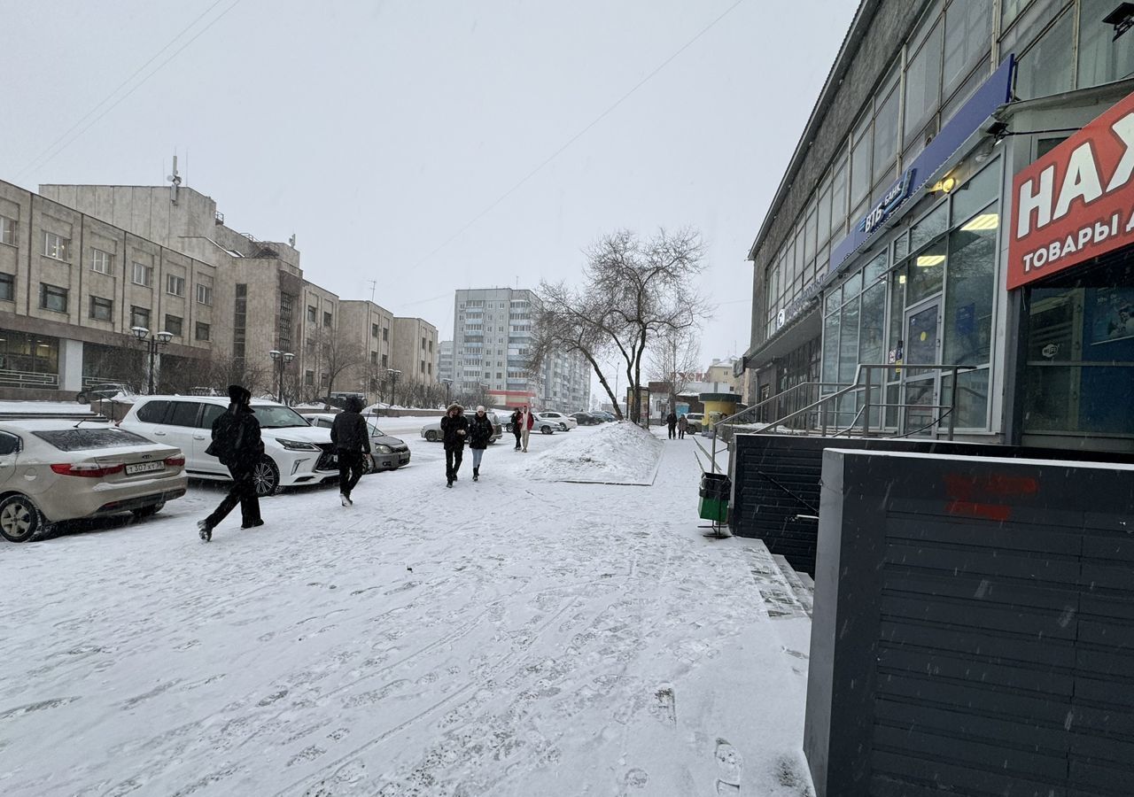 торговое помещение г Братск жилой район Энергетик, ул. Холоднова, 11 фото 5