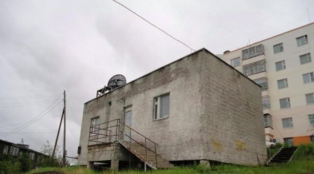 офис у Мирнинский п Чернышевский ул Космонавтов 16 фото
