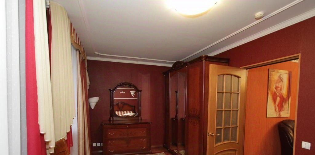 комната г Тольятти р-н Центральный ул Победы 40 фото 4