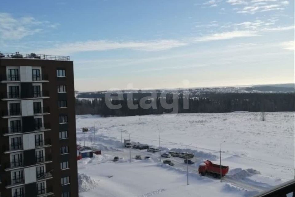 квартира улица Оружейников, 1/4, Завьяловский район, село Первомайский фото 3