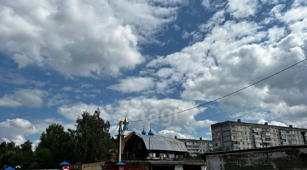 квартира г Бийск ул. 1-й Военный городок, 157 фото 1