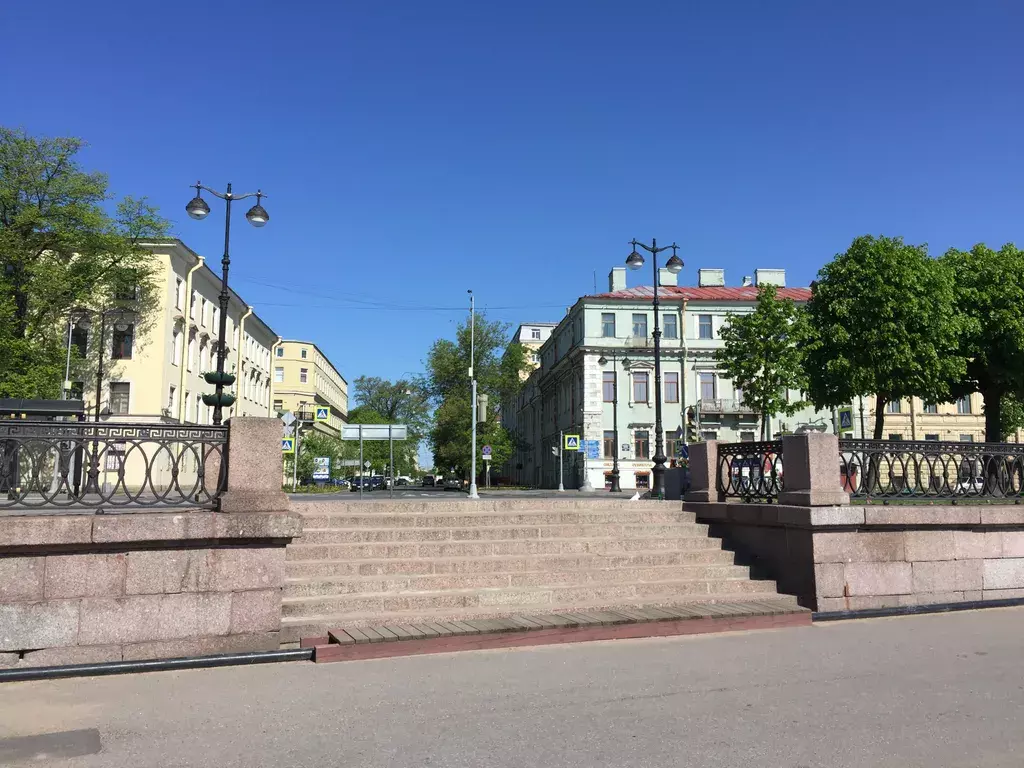 квартира г Санкт-Петербург метро Василеостровская наб Лейтенанта Шмидта 33 Ленинградская область фото 4