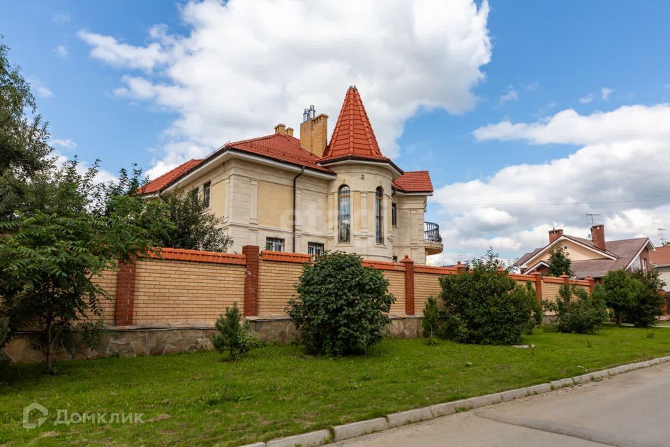 дом г Екатеринбург Екатеринбург городской округ, Совхозный фото 3