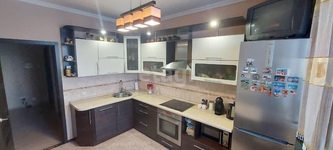 квартира г Кемерово 14-й микрорайон ул Дружбы 9/1 фото 11