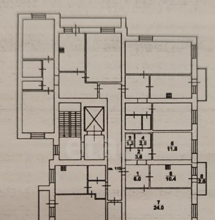 квартира г Саратов р-н Кировский ул им Лисина С.П. 11а фото 2