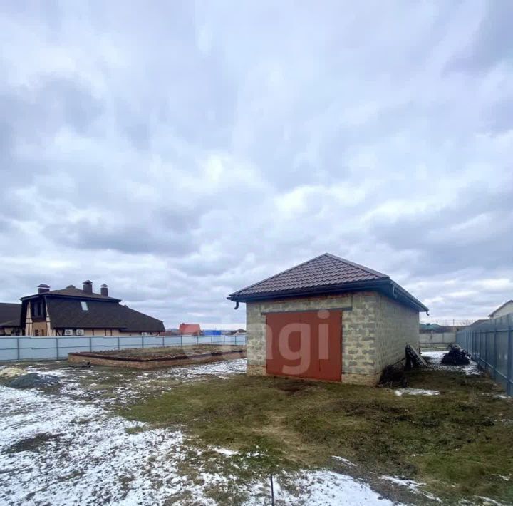 дом р-н Белгородский п Майский пр-кт имени 50-летия Белгородской области 8 фото 1