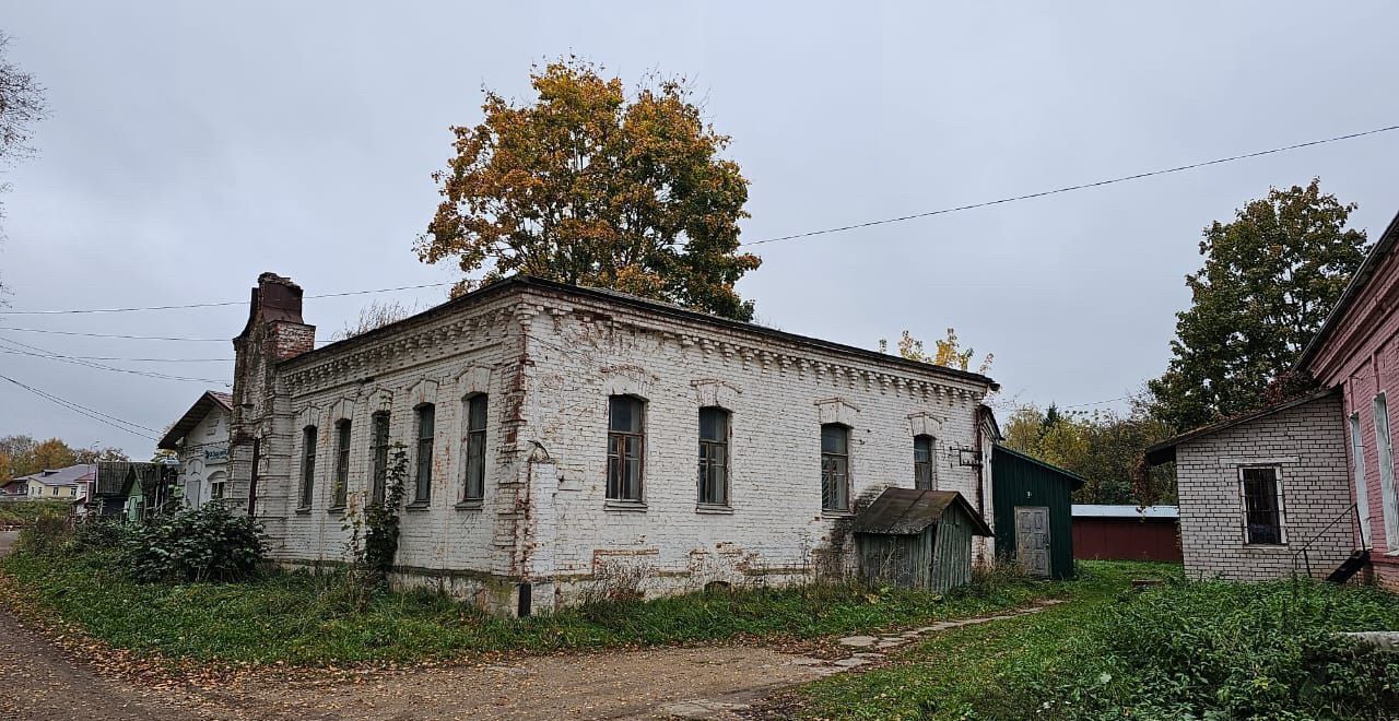 свободного назначения р-н Зубцовский г Зубцов наб. Вазузы, 10 фото 7