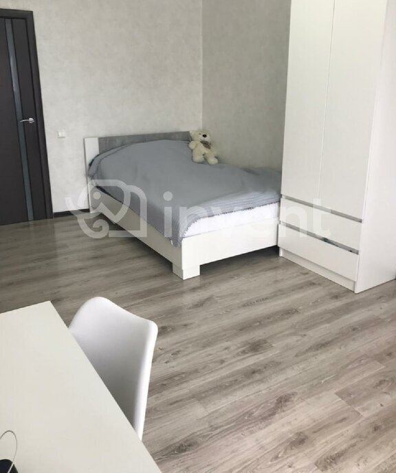 квартира г Калининград ул Римская 33к/2 фото 4