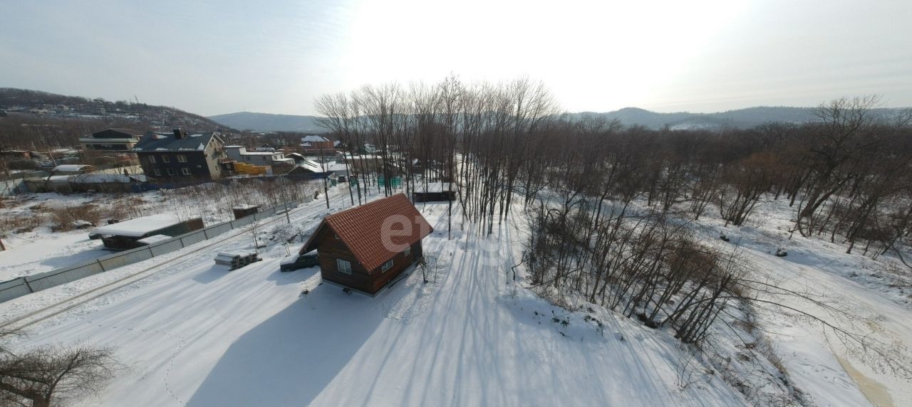 дом г Владивосток р-н Советский ул Калиновая фото 16