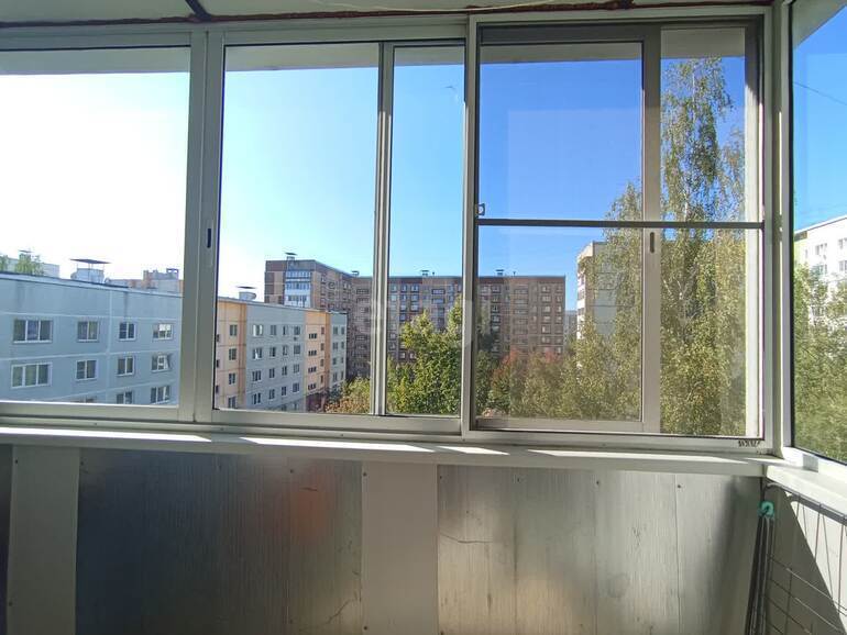 квартира г Смоленск р-н Промышленный ул Рыленкова 91 фото 9