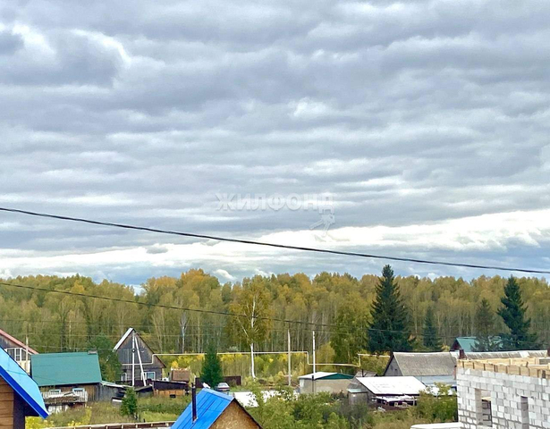 дом ул Октябрьская Новолуговской сельсовет фото