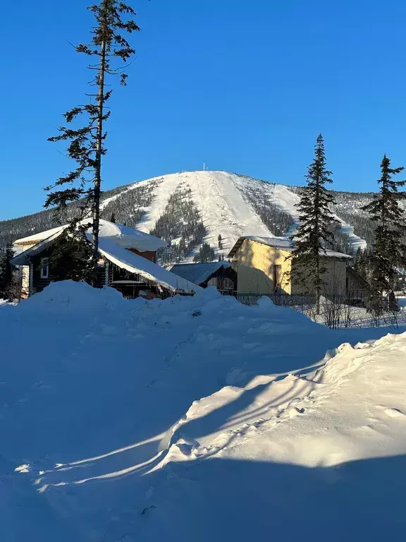 комната р-н Таштагольский пгт Шерегеш ул Лунная 15 фото 4