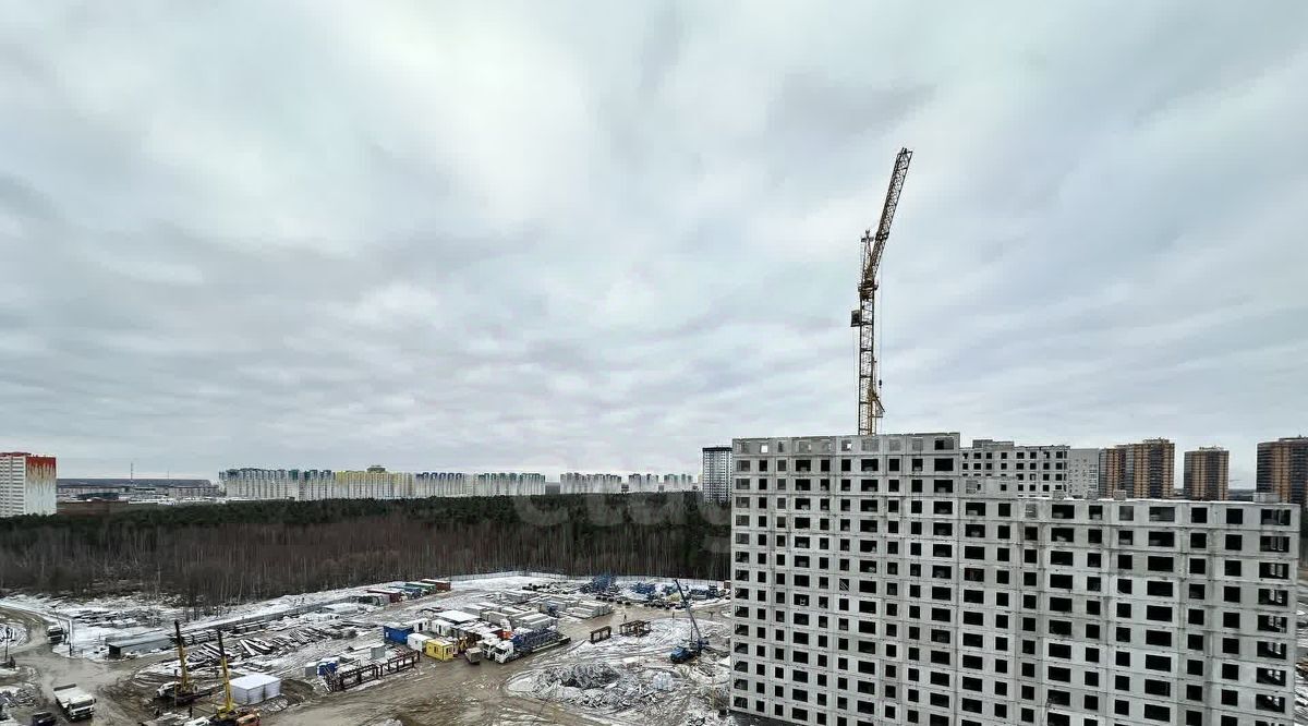 квартира г Сургут посёлок Медвежий Угол ул Высоковольтная 6/2 фото 1