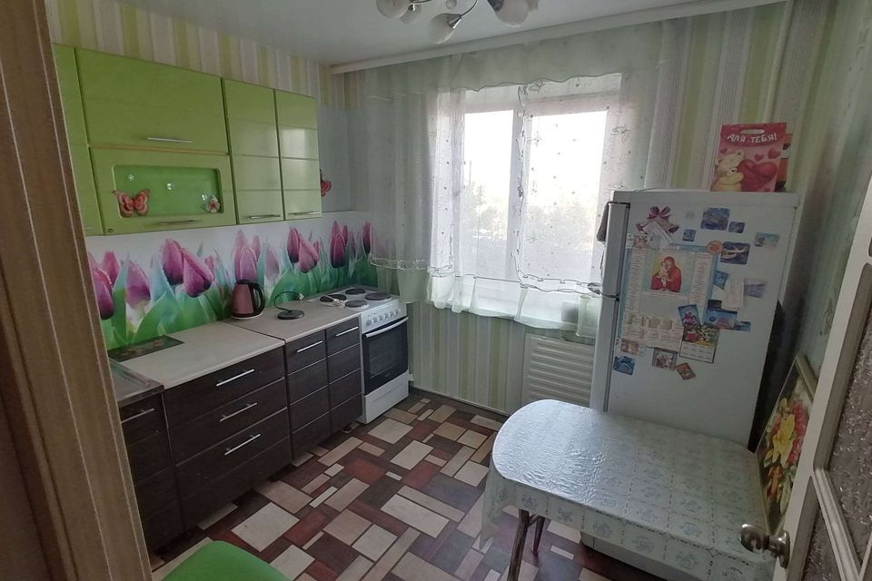 квартира г Братск Комсомольская улица, 69а, Братск городской округ фото 3