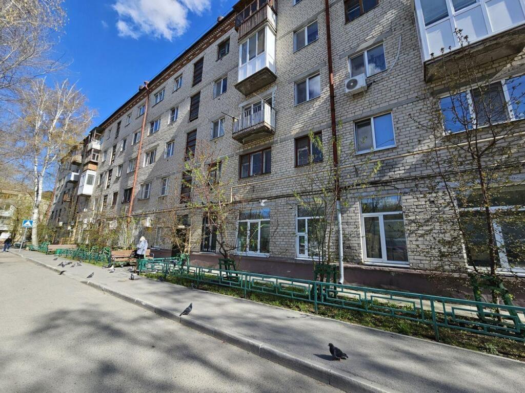 квартира г Тюмень ул Мельникайте 90а Ленинский административный округ фото 1