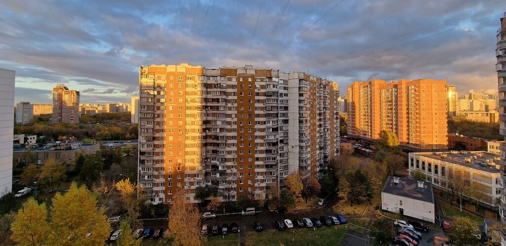 квартира г Москва метро Озерная ул Никулинская 15к/3 муниципальный округ Тропарёво-Никулино фото 3