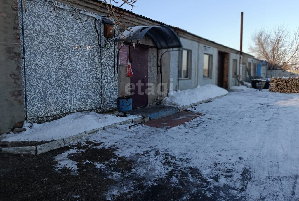 офис р-н Нововаршавский рп Нововаршавка Нововаршавское городское поселение фото 1