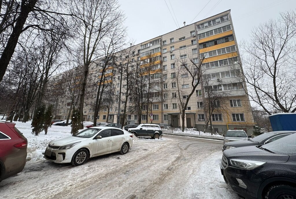 комната г Москва метро Чертановская ул Чертановская 1к/1 фото 1