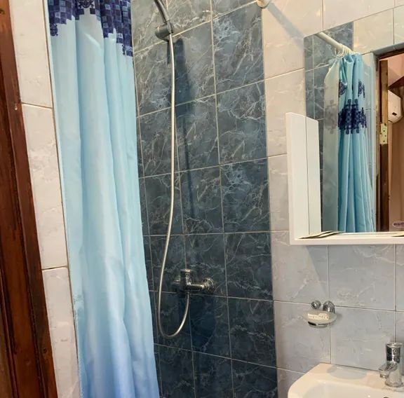 комната г Ялта пгт Гаспра ш Старое Севастопольское 46 фото 6