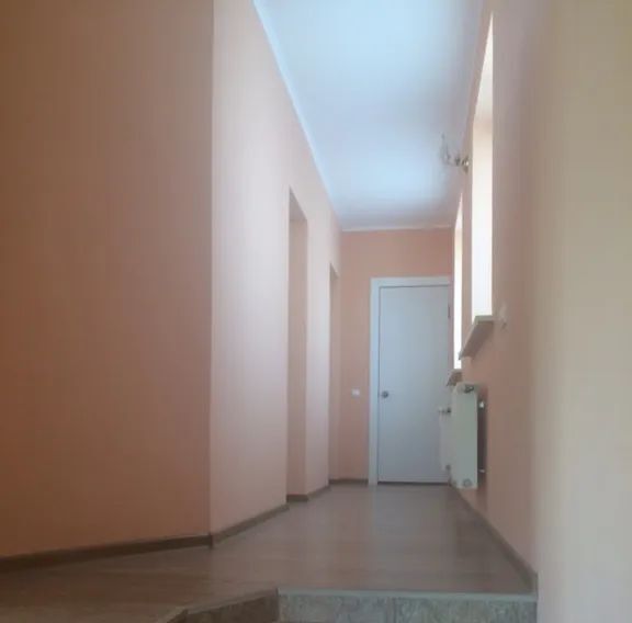 комната г Евпатория пгт Заозерное ул Октябрьская 10а фото 10