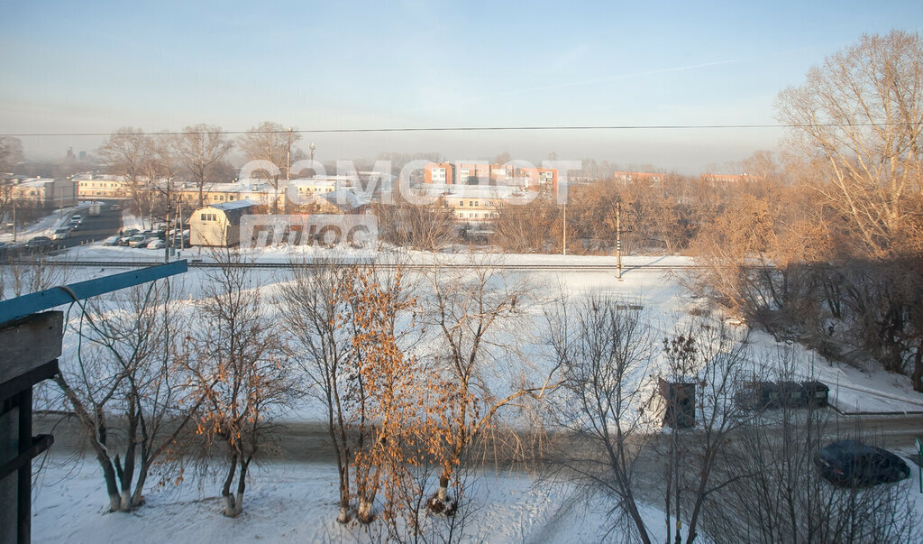 квартира г Кемерово ул Металлистов 19 фото 2