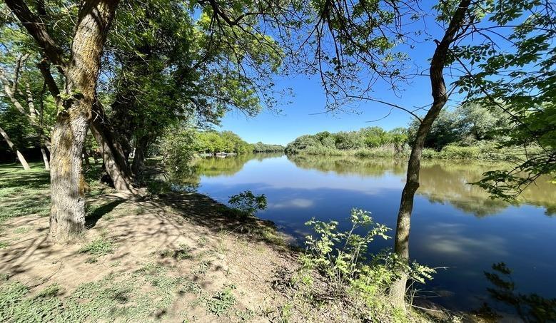 гостиницу р-н Камызякский п Верхнекалиновский Камызякский район 13 км дороги Камызяк – Кировский фото 20