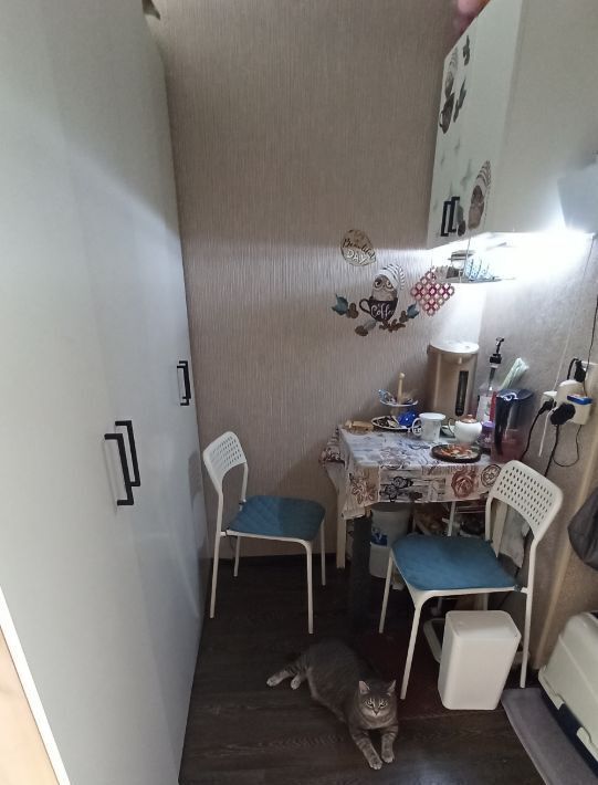 комната г Красноярск р-н Кировский ул Корнетова 6 фото 5