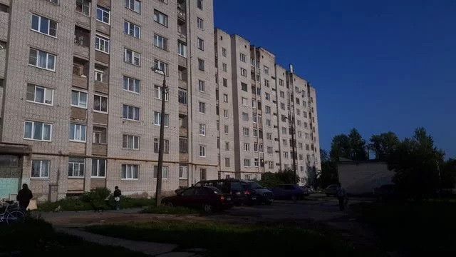 квартира р-н Волховский г Волхов ул Ярвенпяя 5а Волховское городское поселение фото 1